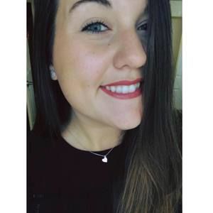 Meet your Posher, Abby